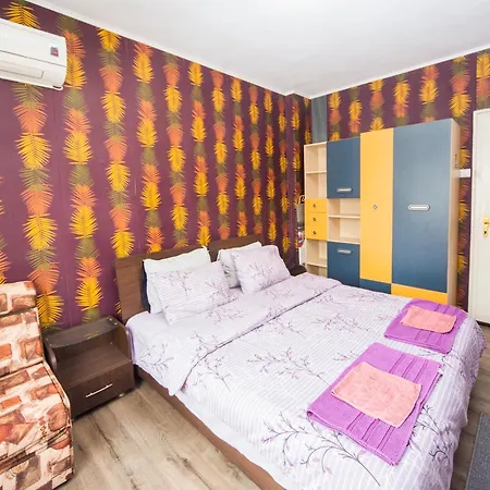 Апартамент Бургас Appartement Burgas Stad