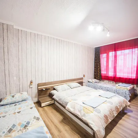 Апартамент Бургас 公寓 *